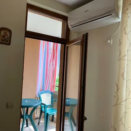 Studio Nestinarka Apartment